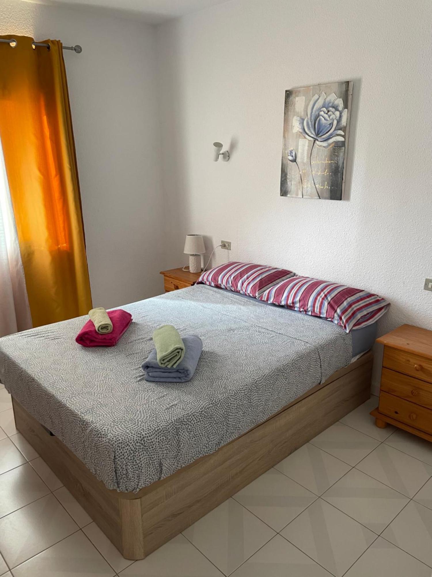 Apt Los Cristianos Beach 1 Dış mekan fotoğraf